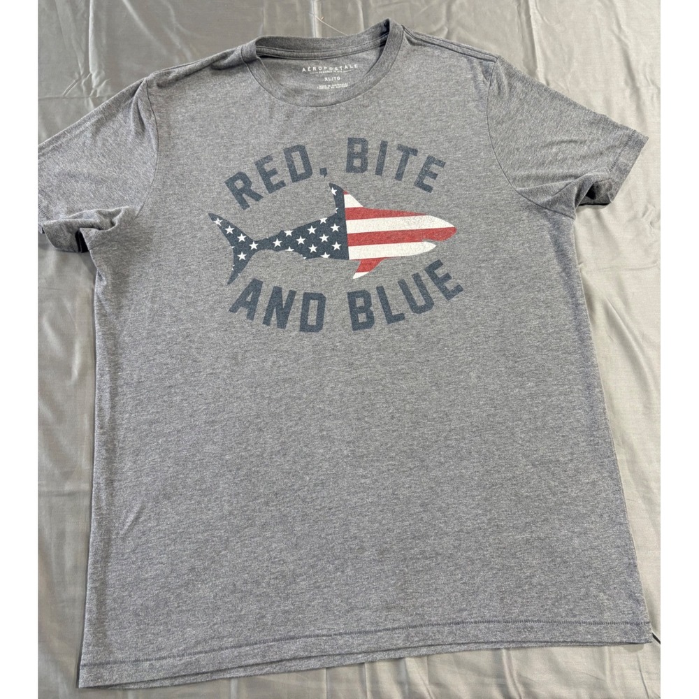 Aeropostale Mens XL Shark Week Red Bite and Blue Graphic T-Shirt Gray Patriotic